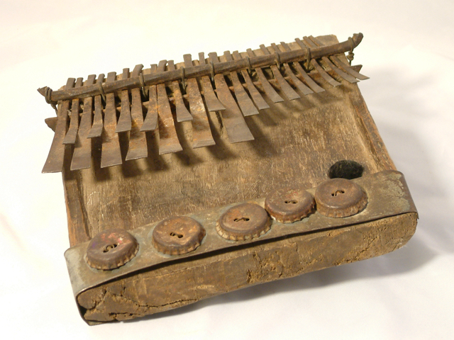 125 - Mbira dza Vadzimu, Zimbabwe, Shona